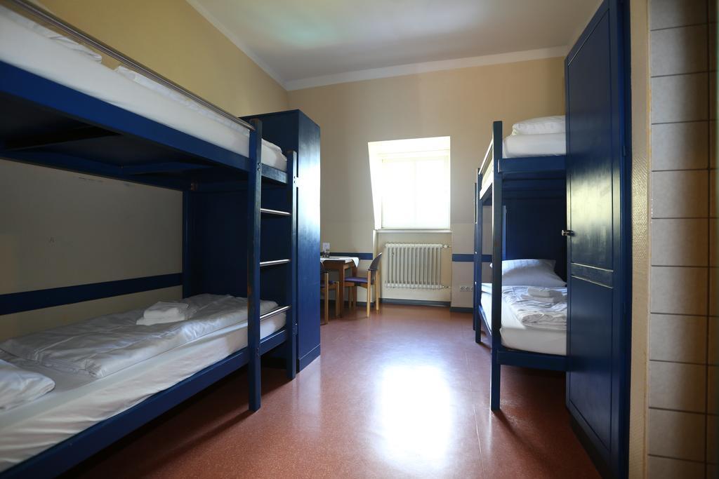 Kolping Hostel Trier Im Warsberger Hof Room photo
