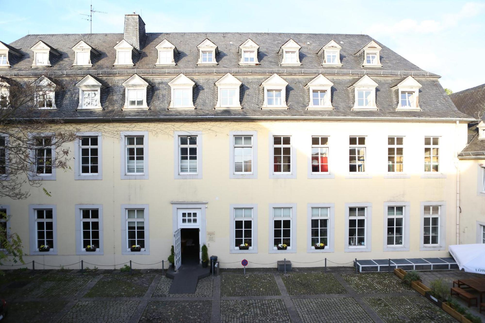 Kolping Hostel Trier Im Warsberger Hof Exterior photo